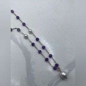 Elegant Pearl and Amethyst Necklace in 10kt gold